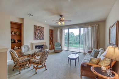 This exceptional townhome is in the heart of Horseshoe Bay - photo 8