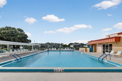Welcome to this bright and Beautiful Maintained, Fully Furnished - photo 18
