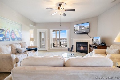 Walk-in from the Parking Lot! End Unit! Turn-Key! Great views of - photo 3