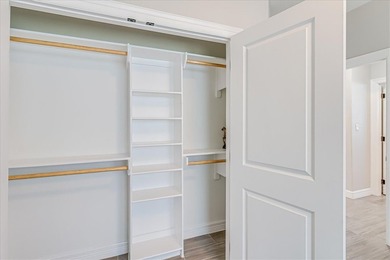 Now here is your chance to move-into this.... Beautiful Home - photo 35