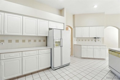 Immaculate Custom Pool Home in Sugarmill Woods - Move-In Ready! - photo 11