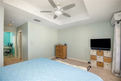 A TOWNHOME MINUTES AWAY FROM PACKERY CHANNEL?? Sign me up! This - photo 25