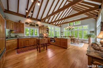 Welcome to 150 Joshuatown Road in Lyme, a stunning, custom built - photo 10
