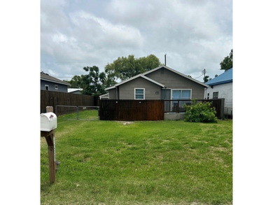Step into your own slice of Coastal Bend paradise with this - photo 1