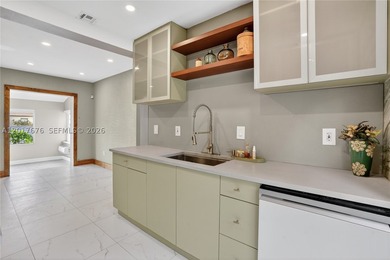 REDUCED !!! for quick sale !!!!! Welcome to a turnkey Miami gem - photo 22