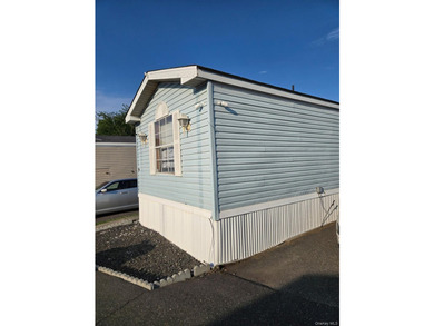 Welcome to 2701 Goethals Road North, Unit H4 - This 3 bedroom, 3 - photo 2