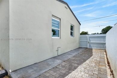REDUCED !!! for quick sale !!!!! Welcome to a turnkey Miami gem - photo 44