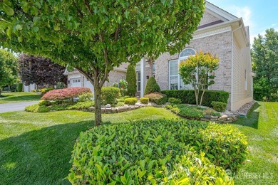 Welcome to luxury adult living at its finest in this exceptional - photo 4