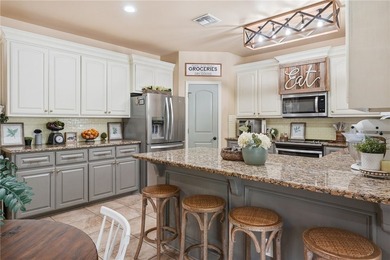 Located in the prestigious North Shore subdivision near the bay - photo 10