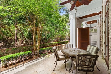 Why choose between New Orleans charm and the Emerald Coast - photo 11