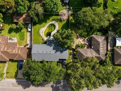 Nestled in the heart of the peaceful and highly sought-after - photo 21