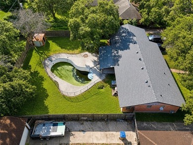 Nestled in the heart of the peaceful and highly sought-after - photo 23