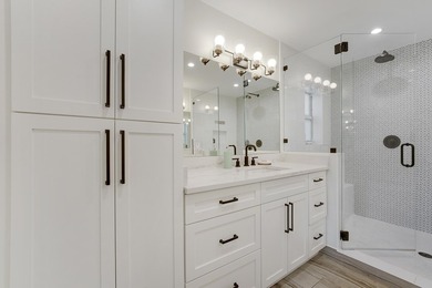 Welcome to a truly exceptional home where timeless design - photo 24