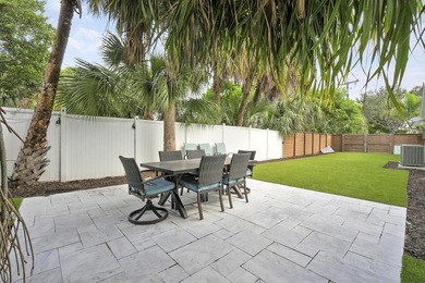 Welcome to a truly exceptional home where timeless design - photo 33