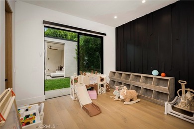 South of the Boulevard in one of Encino's most coveted enclaves - photo 34