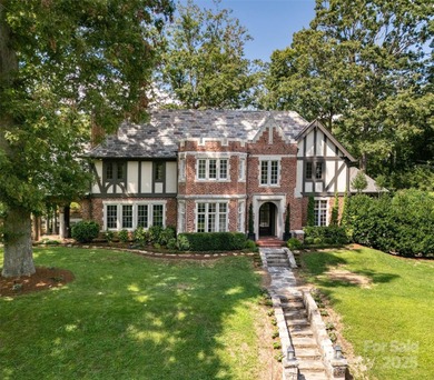 (private lake, pond, coastal) Home For Sale in Asheville North Carolina