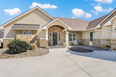 Lake LBJ Home For Sale in Kingsland Texas