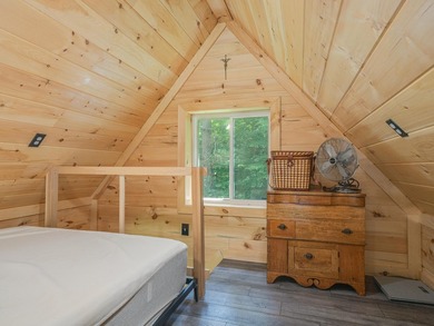Are you searching for a private mountain retreat featuring a - photo 14