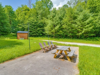 Are you searching for a private mountain retreat featuring a - photo 33