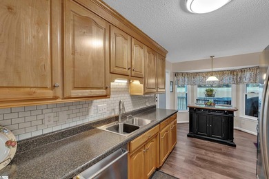 Welcome home to this charming split-bedroom RANCH, a - photo 8