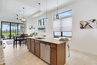 Room for everyone in this 3BR/3BA + bonus room or 4th bedroom - photo 13
