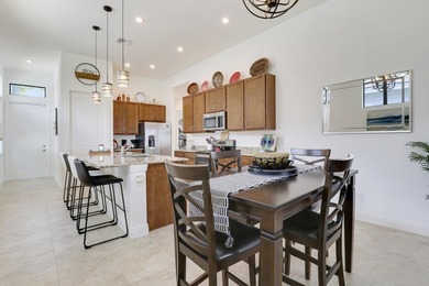 Room for everyone in this 3BR/3BA + bonus room or 4th bedroom - photo 14