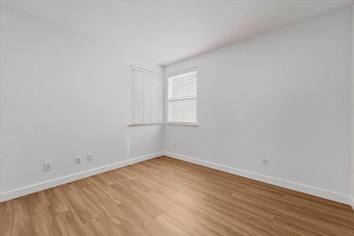 Revel in this elegant 4 bed/3 bath, low maintenance, detached - photo 26