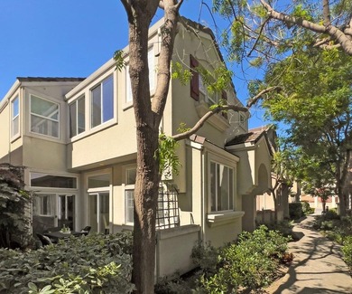 Revel in this elegant 4 bed/3 bath, low maintenance, detached - photo 28