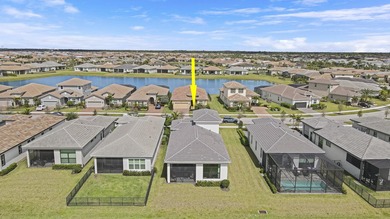 Room for everyone in this 3BR/3BA + bonus room or 4th bedroom - photo 37