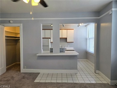 Experience downtown energy and coastal beach living at its - photo 12
