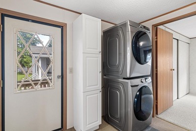 Two bedroom two bathroom well maintained home within the - photo 12