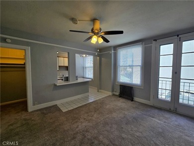 Experience downtown energy and coastal beach living at its - photo 14