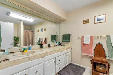 Nestled in a highly desirable Hawaii Kai neighborhood, this - photo 17