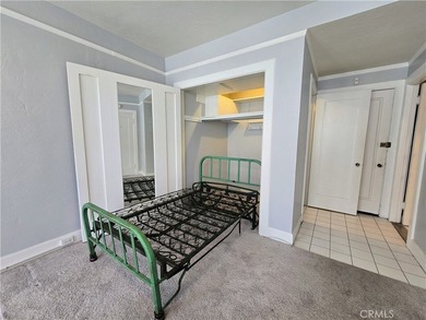 Experience downtown energy and coastal beach living at its - photo 17