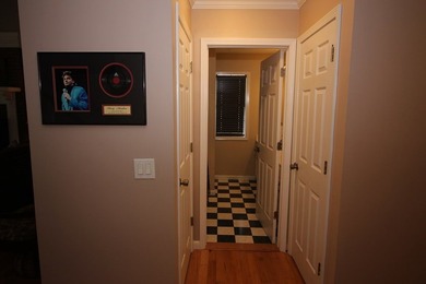 Tucked away in a quiet, private setting, this move-in-ready home - photo 20