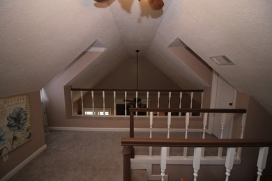 Tucked away in a quiet, private setting, this move-in-ready home - photo 25