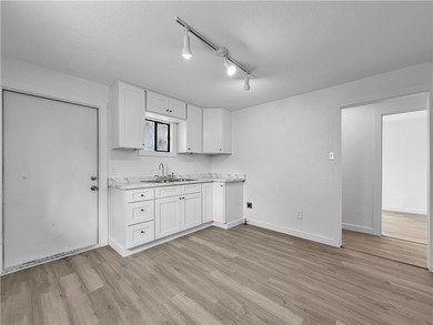 Recently renovated 3-bedroom, 1-bath home on a 0.11-acre lot - photo 9