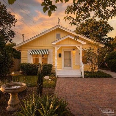 Welcome to this charming East Hill cottage, full of character - photo 1
