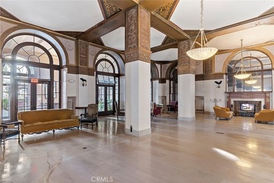Experience downtown energy and coastal beach living at its - photo 33