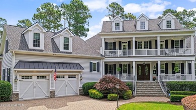 Luxury at its finest! Exquisite home with all the bells and - photo 6