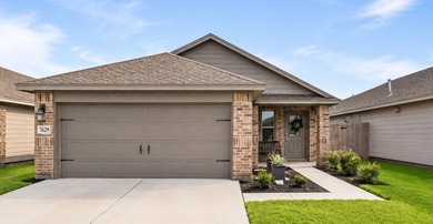 Welcome to easy living at 7629 Shadow Rider Lane! This - photo 2