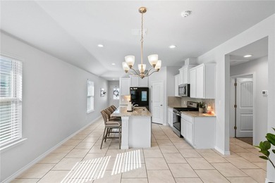 Welcome to easy living at 7629 Shadow Rider Lane! This - photo 8
