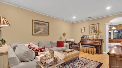 Located in Merrick, this spacious 4 Bedroom, 2.5 Bathroom - photo 18