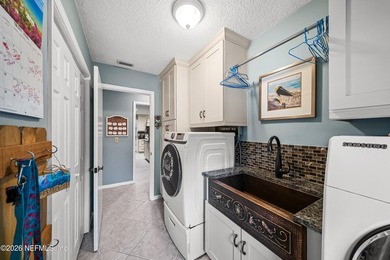 Welcome to your dream home in a gated community! This stunning - photo 29