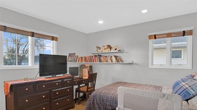 Located in Merrick, this spacious 4 Bedroom, 2.5 Bathroom - photo 30