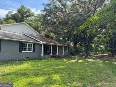 Endless possibilities await on 17.55 acres! This unique property - photo 2