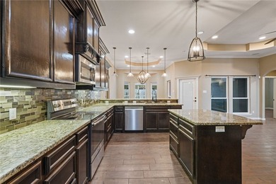 Welcome to 6725 Spurs Nation - a stunning contemporary home - photo 8