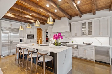 Located on the 14th hole of the prestigious Escondido Golf & - photo 9