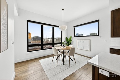 Live where culture, nature and downtown energy meet. This condo