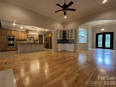 Welcome to an exceptional home in the highly sought-after - photo 11